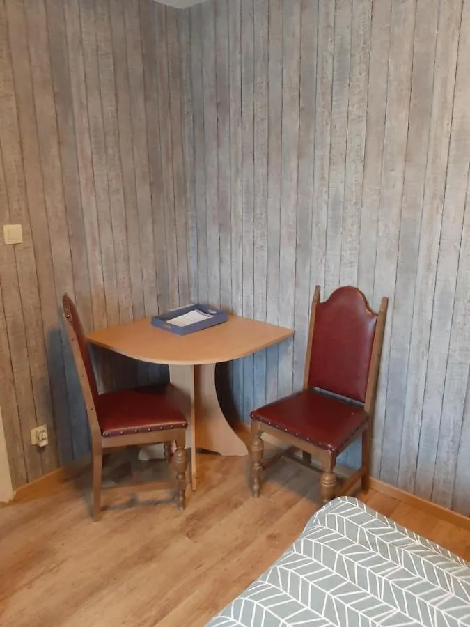 Escale Du Bourlingueur Apartment Charleroi Homestay